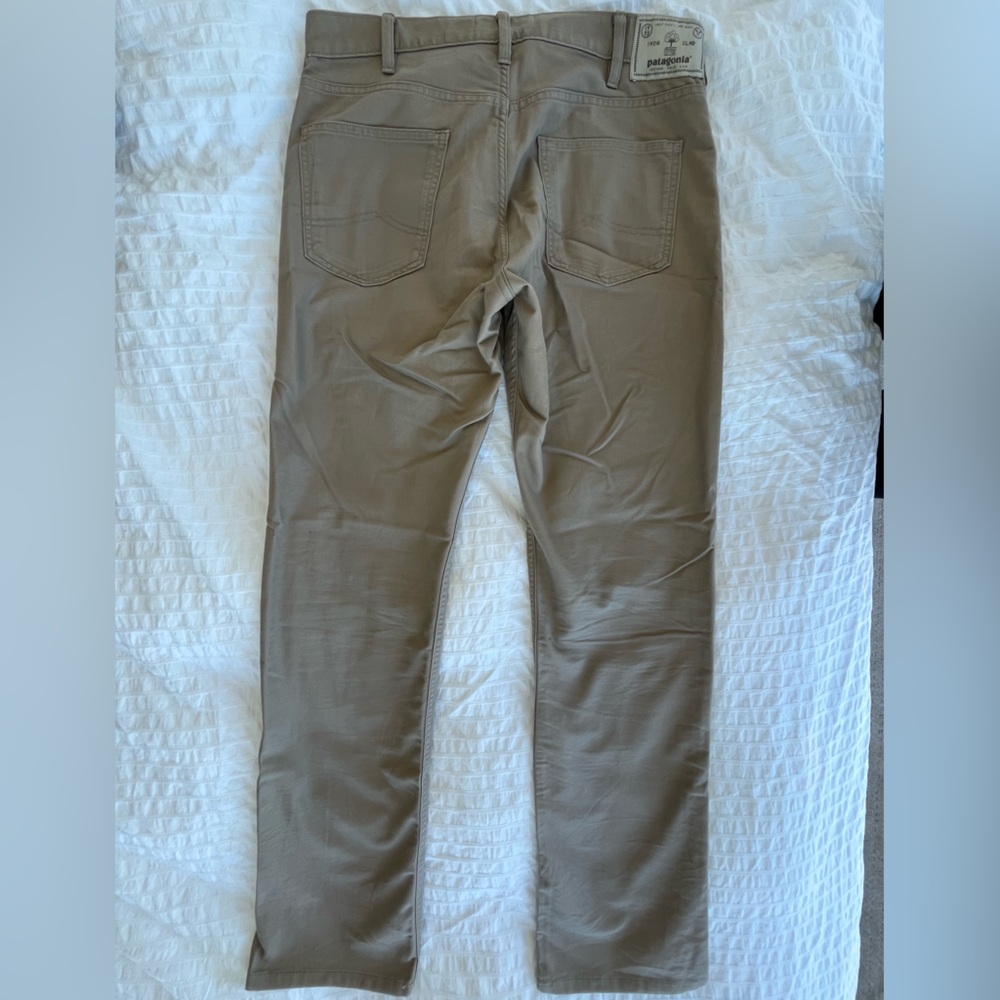 Patagonia Men's Tan Chinos